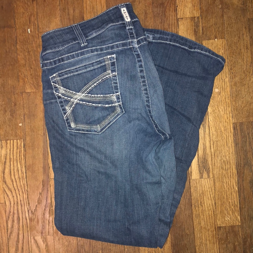 Ariat Real Denim Straight Leg Jean Size 33R